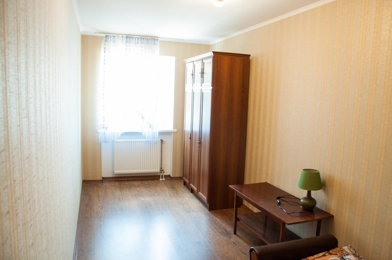 Apartments On Svobody 39 Ужгород Екстер'єр фото